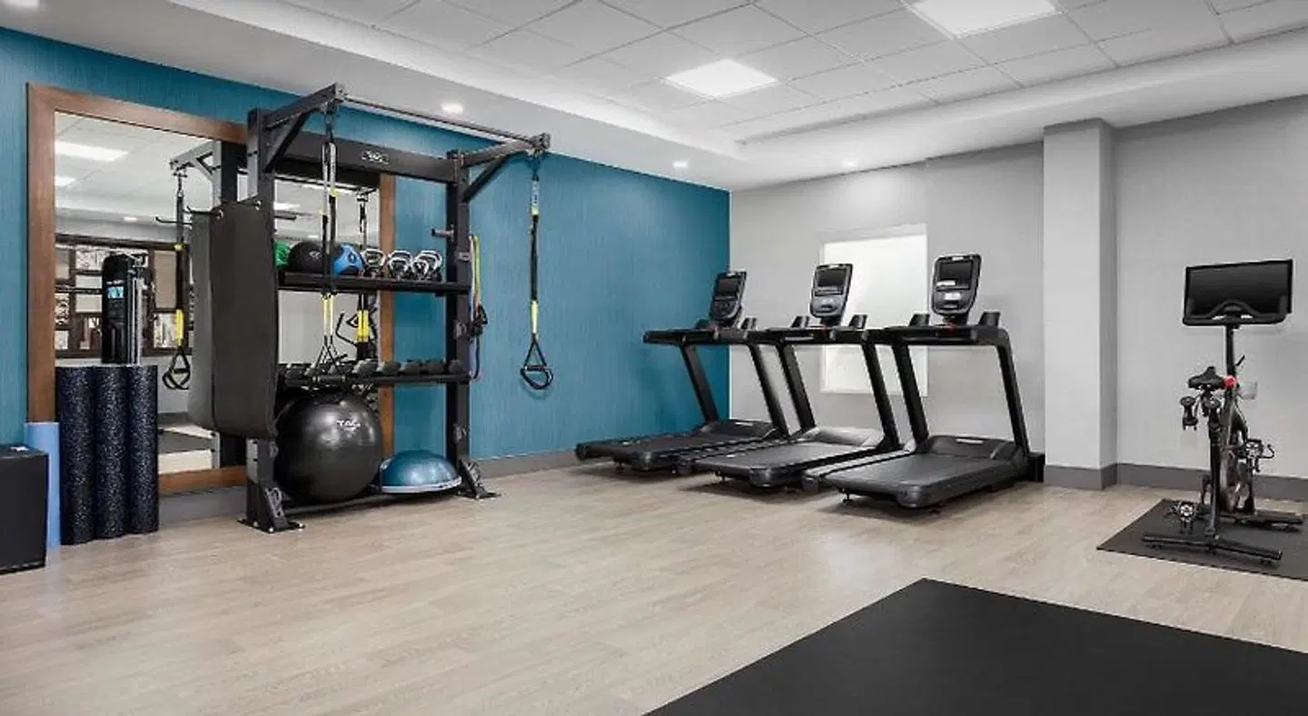 Hampton Inn & Suites ATL-Six Flags SPORTS_AND_LEISURE
