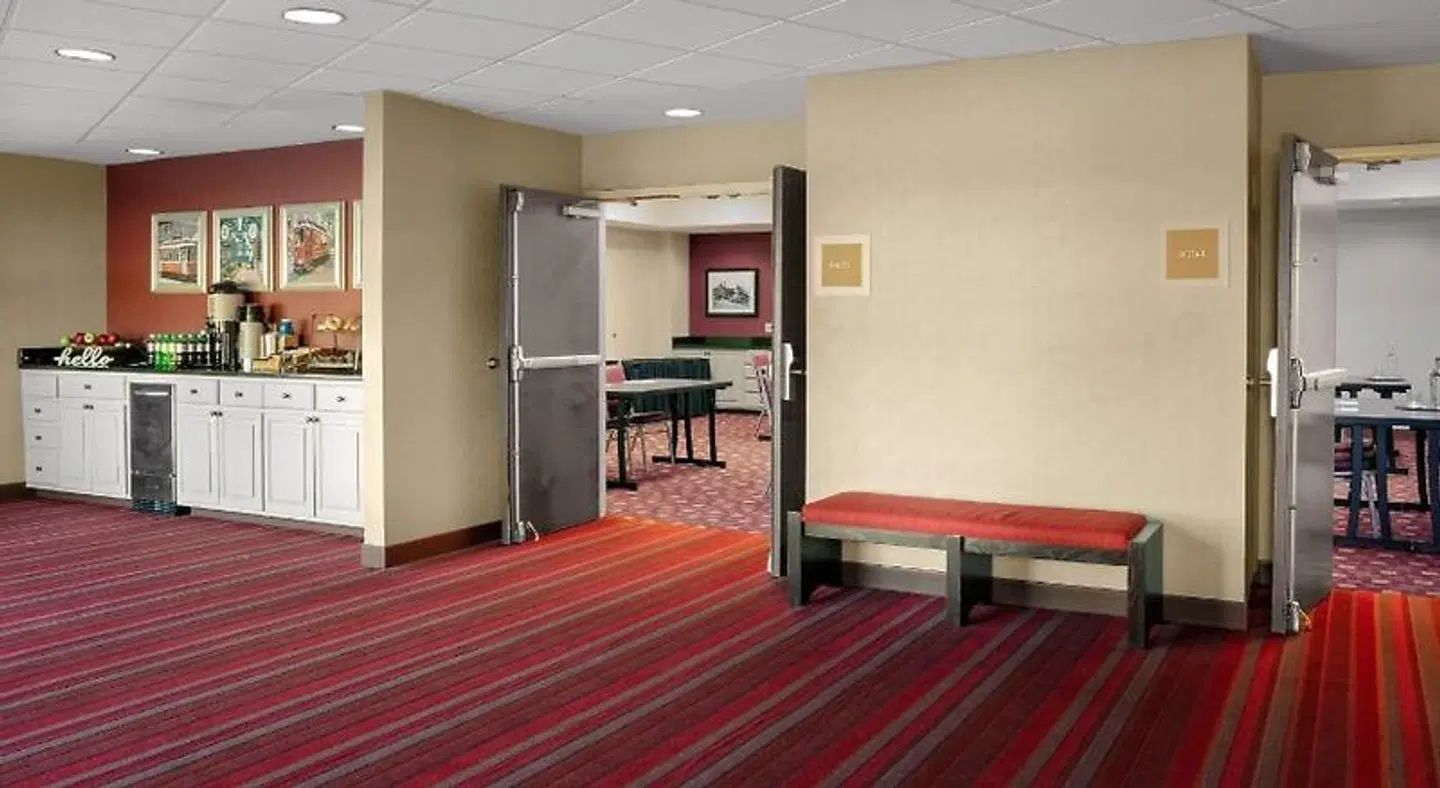 Four Points by Sheraton Memphis East LOUNGE_LOBBY