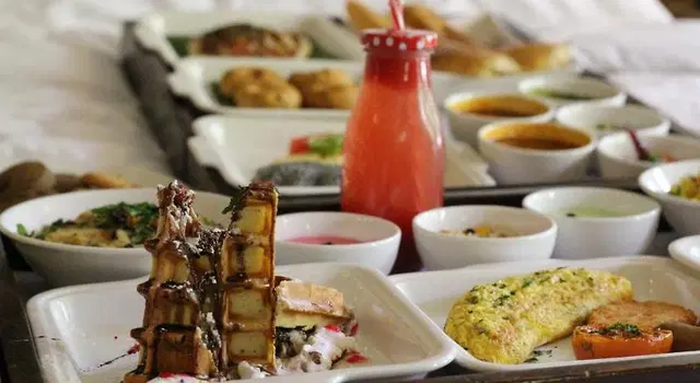 Le Méridien Jaipur Resort & Spa Restaurant
