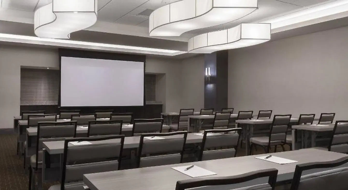 The Current Iowa, Autograph Collection Konferenz