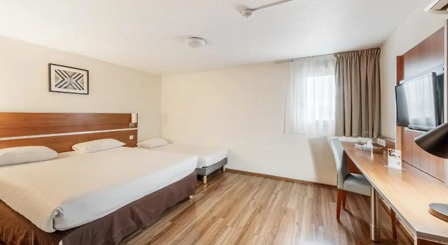 Comfort Hotel Aeroport Lyon St Exupery ROOM_EXAMPLE