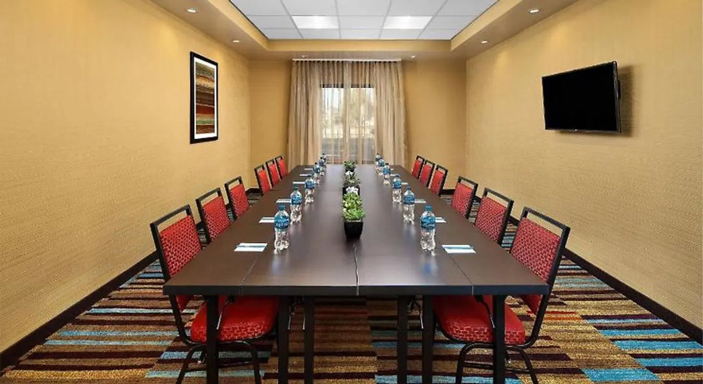 Fairfield by Marriott Inn & Suites Fresno Yosemite International Airport Konferenz