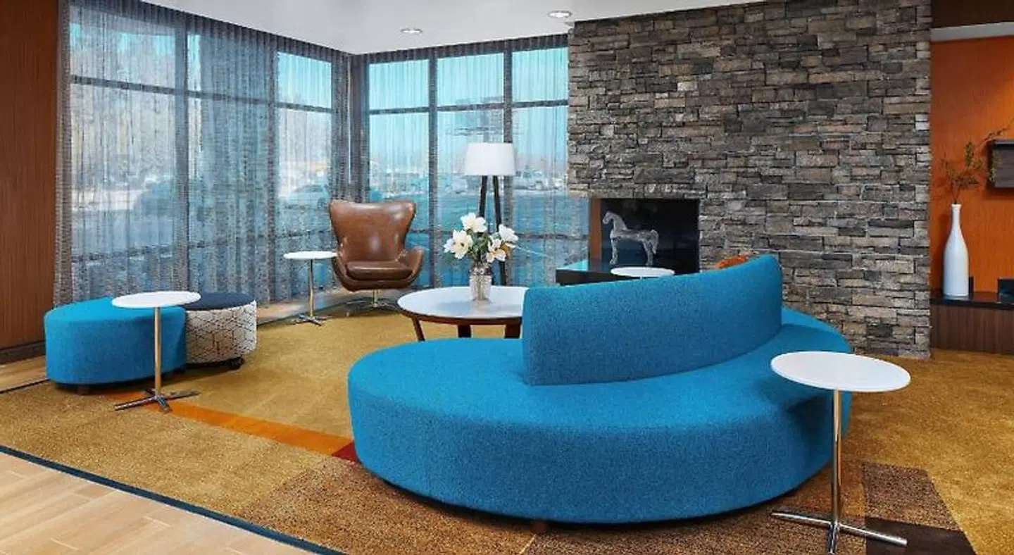 Fairfield by Marriott Inn & Suites Fresno Yosemite International Airport LOUNGE_LOBBY