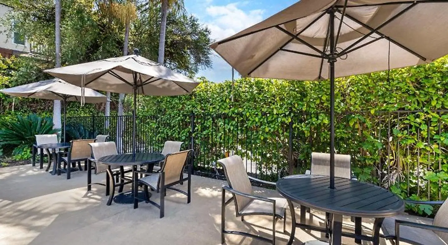 Best Western PLUS Newport/Costa Mesa Terrasse