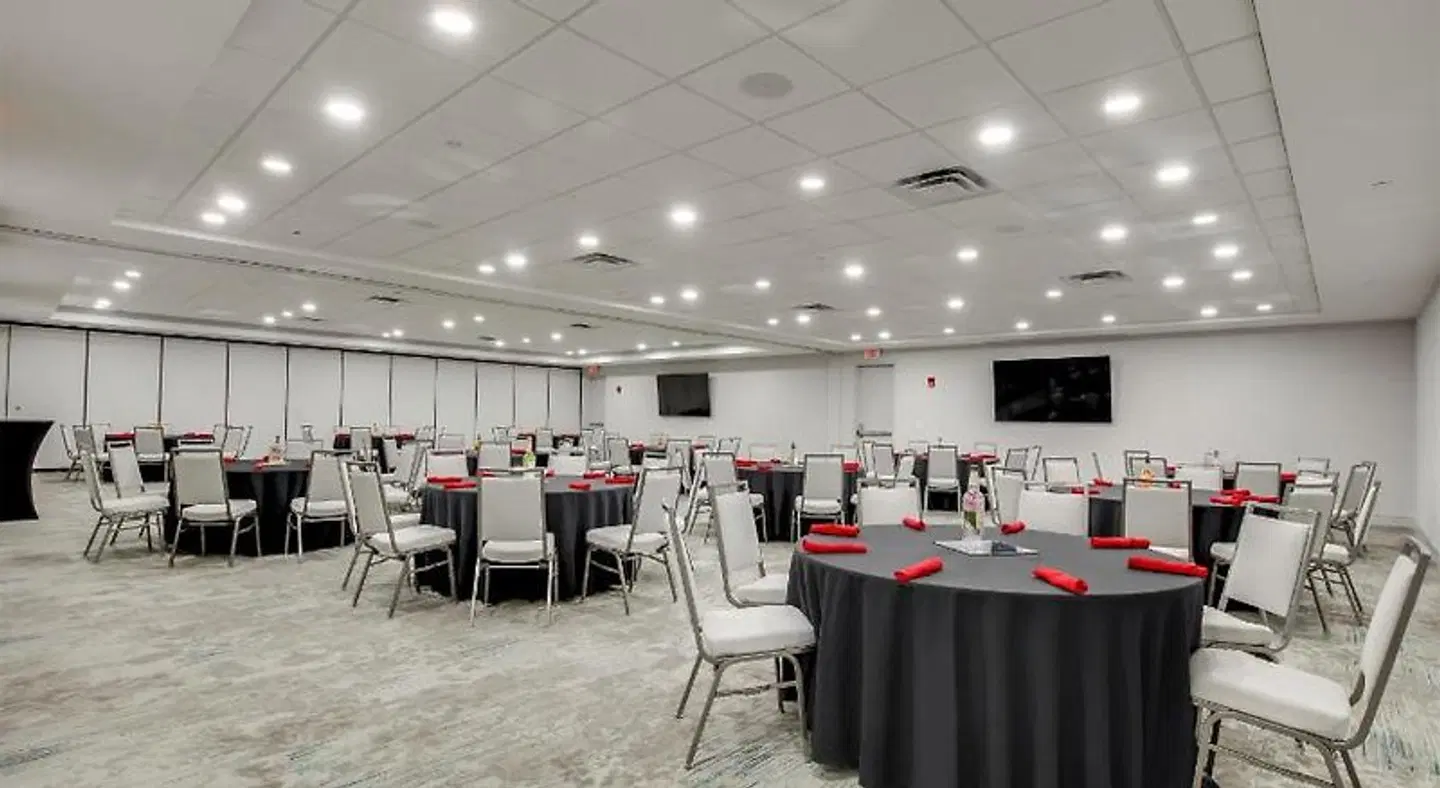 Hilton Garden Inn Louisville Airport Restaurant