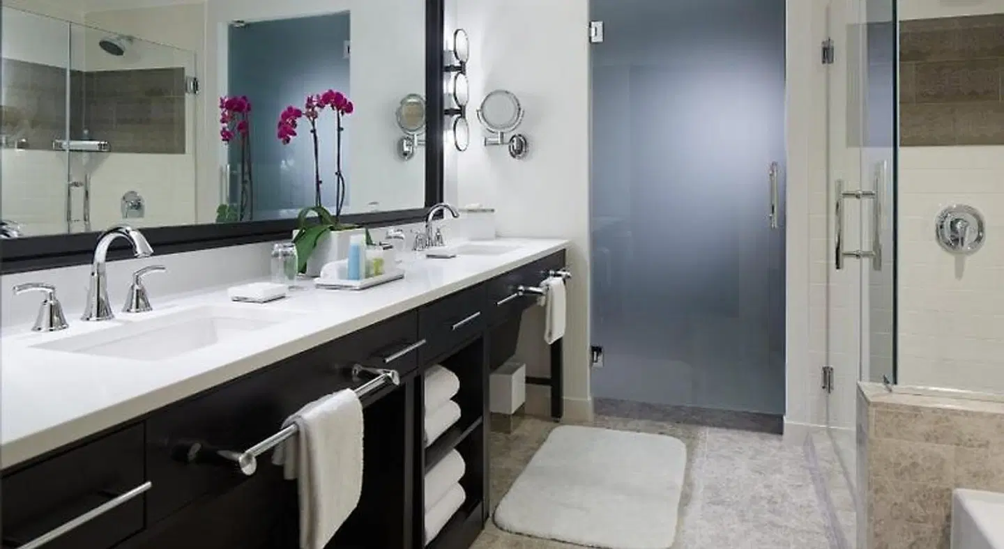 Loews Chicago Badezimmer
