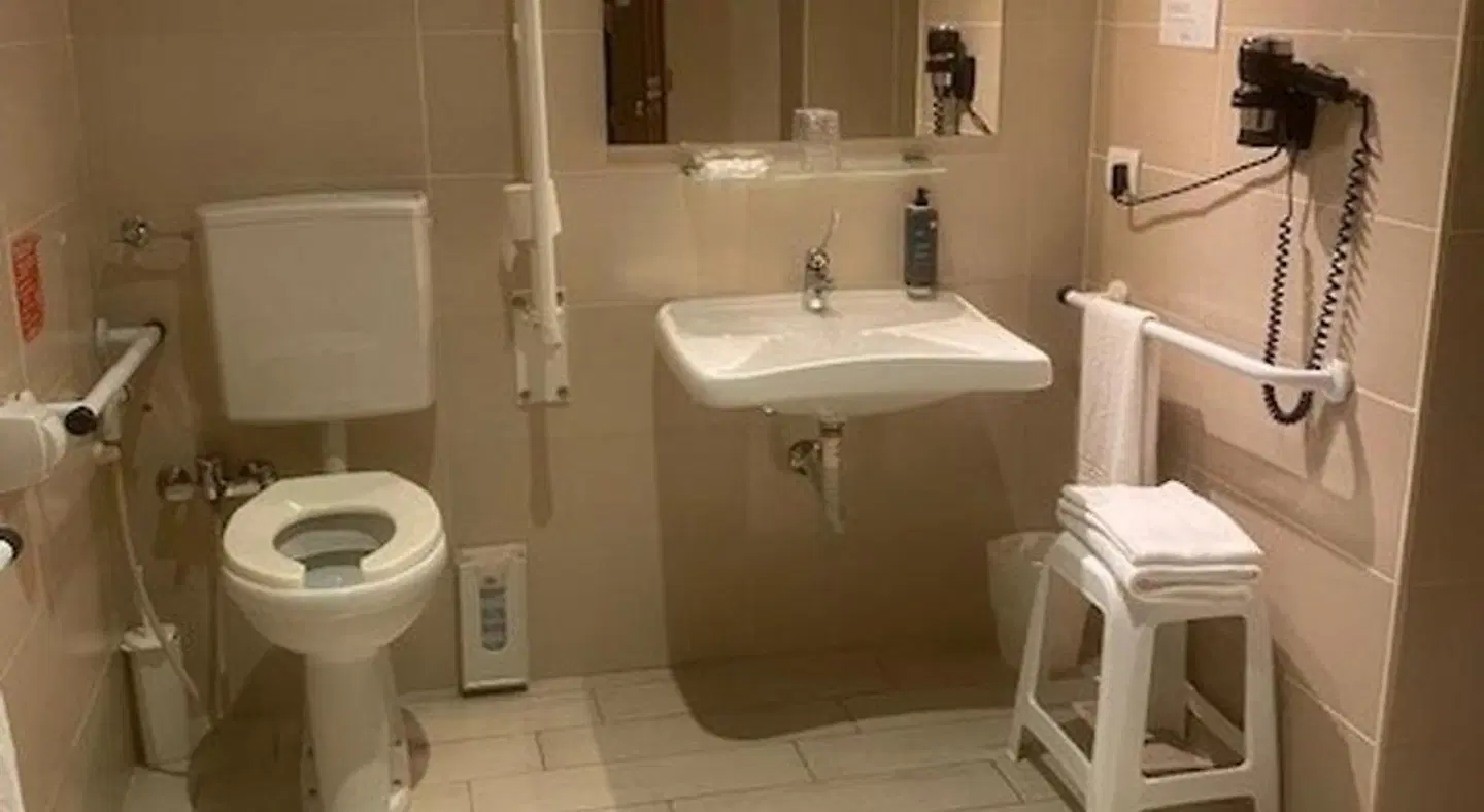 La Nuova Rotaia Badezimmer