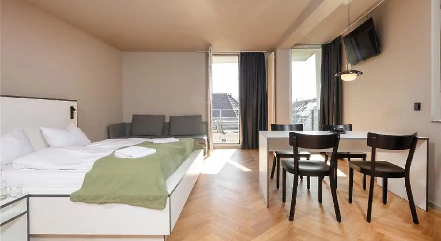 Karlito ROOM_EXAMPLE