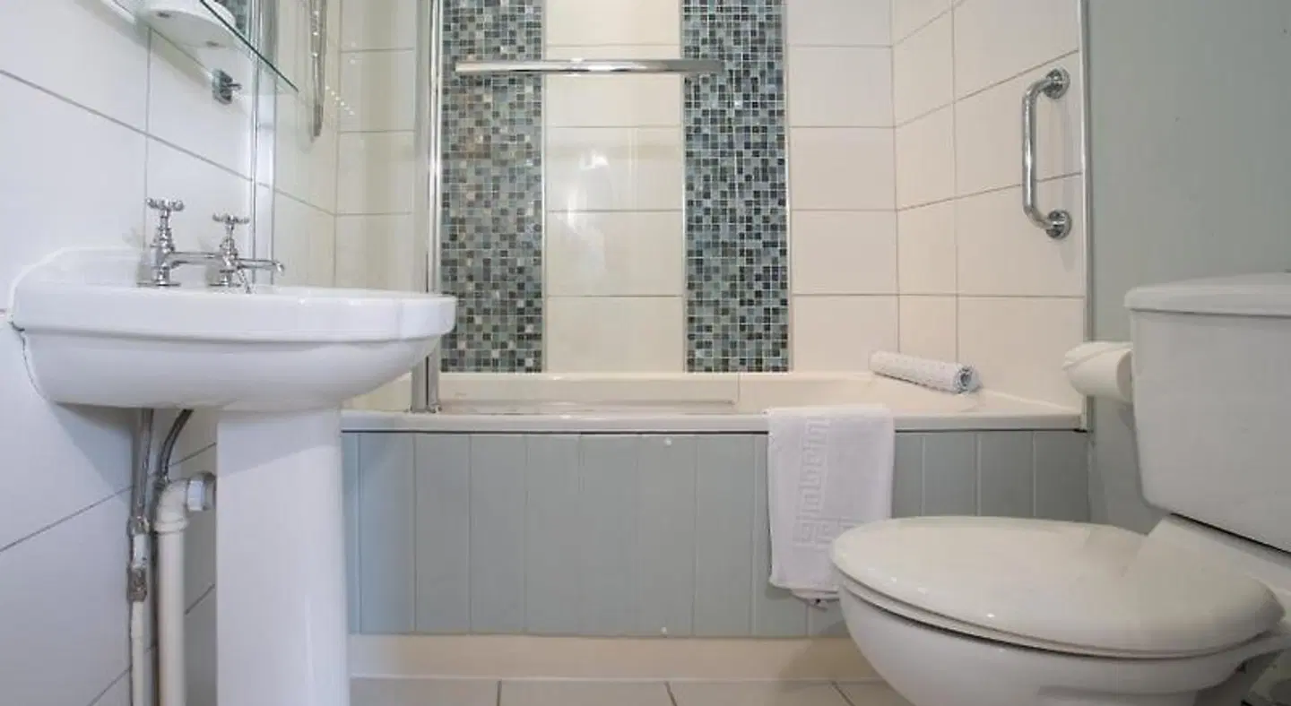 Diglis House Hotel Badezimmer