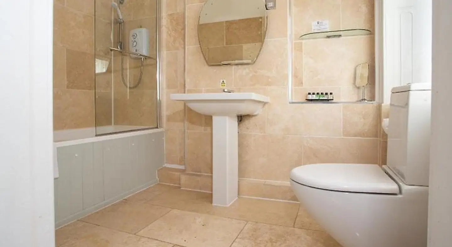 Diglis House Hotel Badezimmer