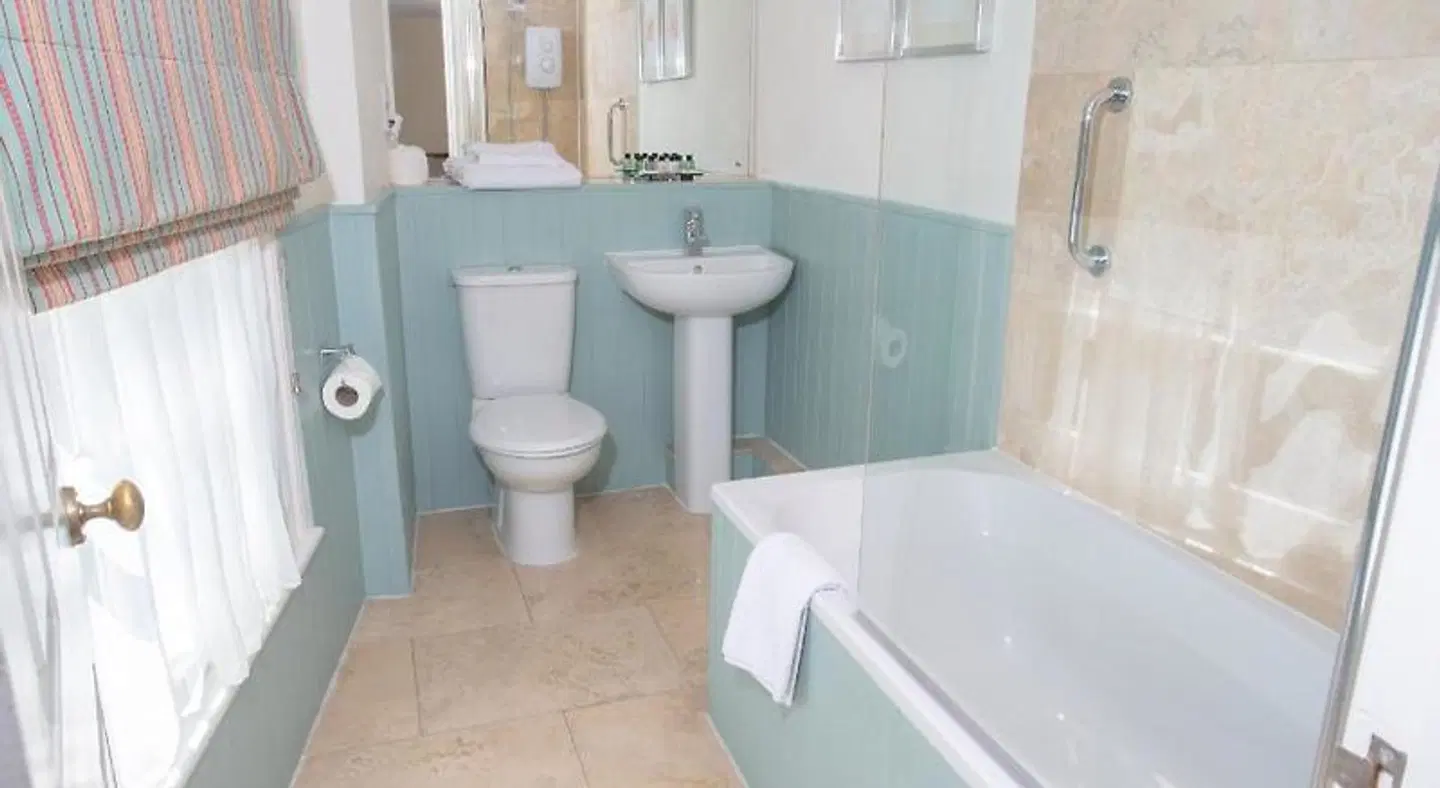 Diglis House Hotel Badezimmer