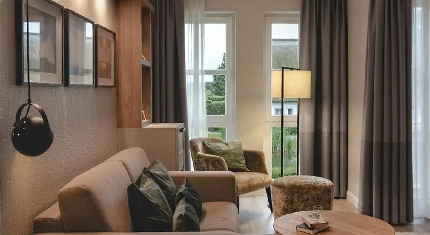 Balmer See - Hotel · Golf · Spa ROOM_EXAMPLE