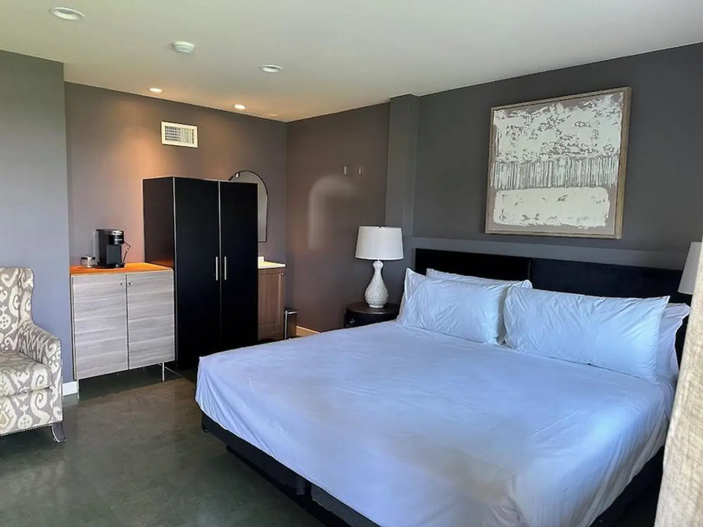 The Seaglass Inn & Spa ROOM_EXAMPLE
