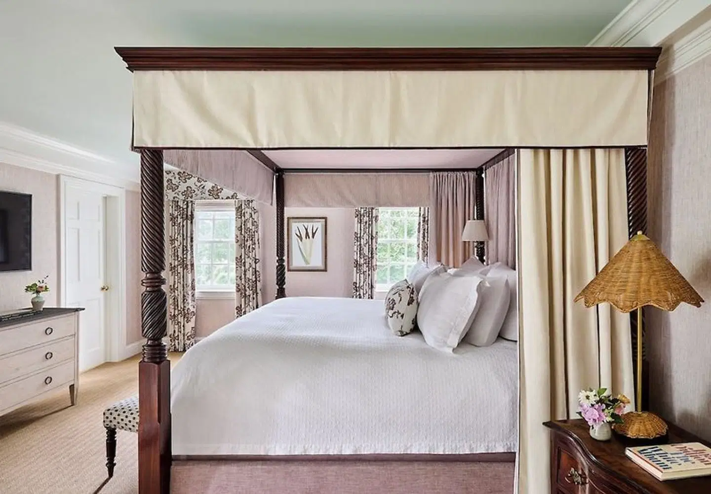 The Mayflower Grace ROOM_EXAMPLE