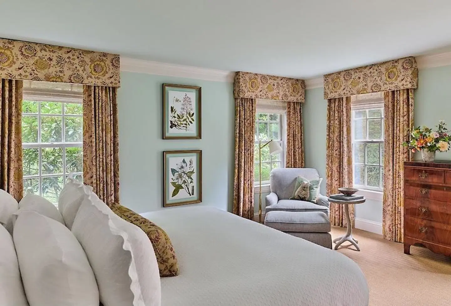 The Mayflower Grace ROOM_EXAMPLE