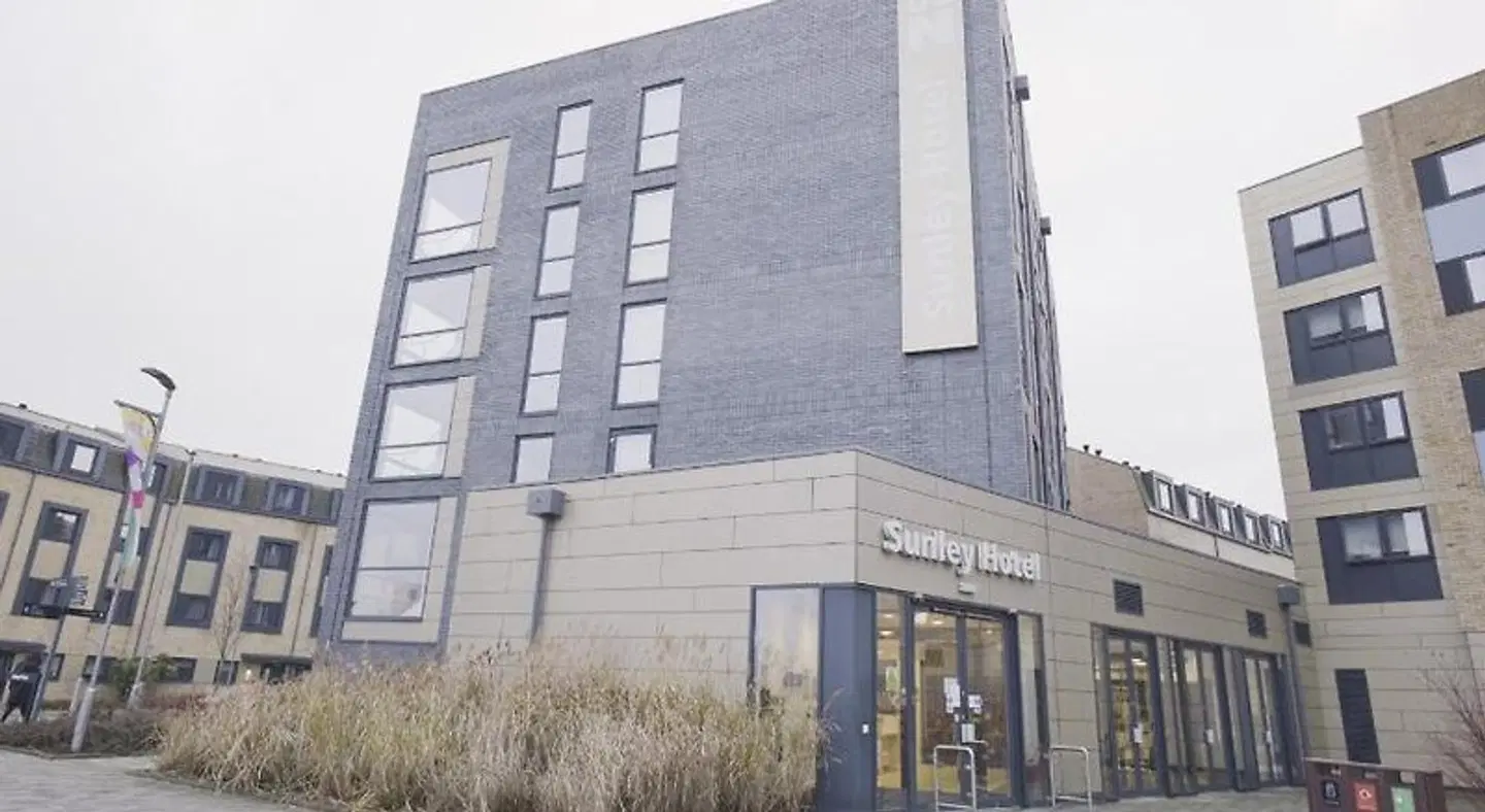 Sunley Hotel EXTERIOR