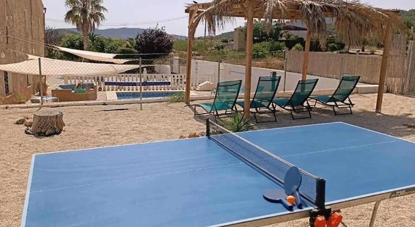 Sunny Vista OUTDOOR_POOL