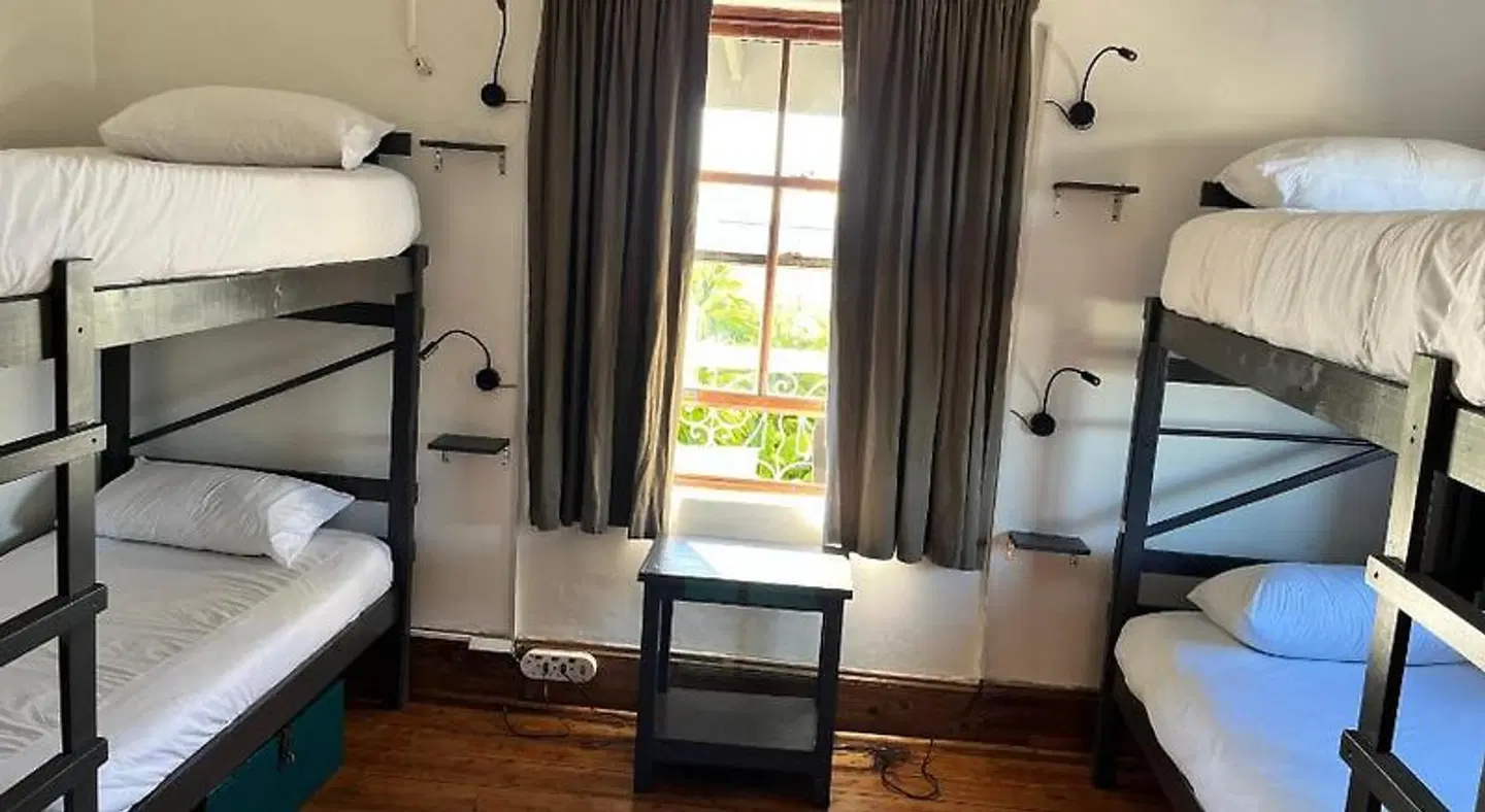 Green Elephant Backpackers ROOM_EXAMPLE