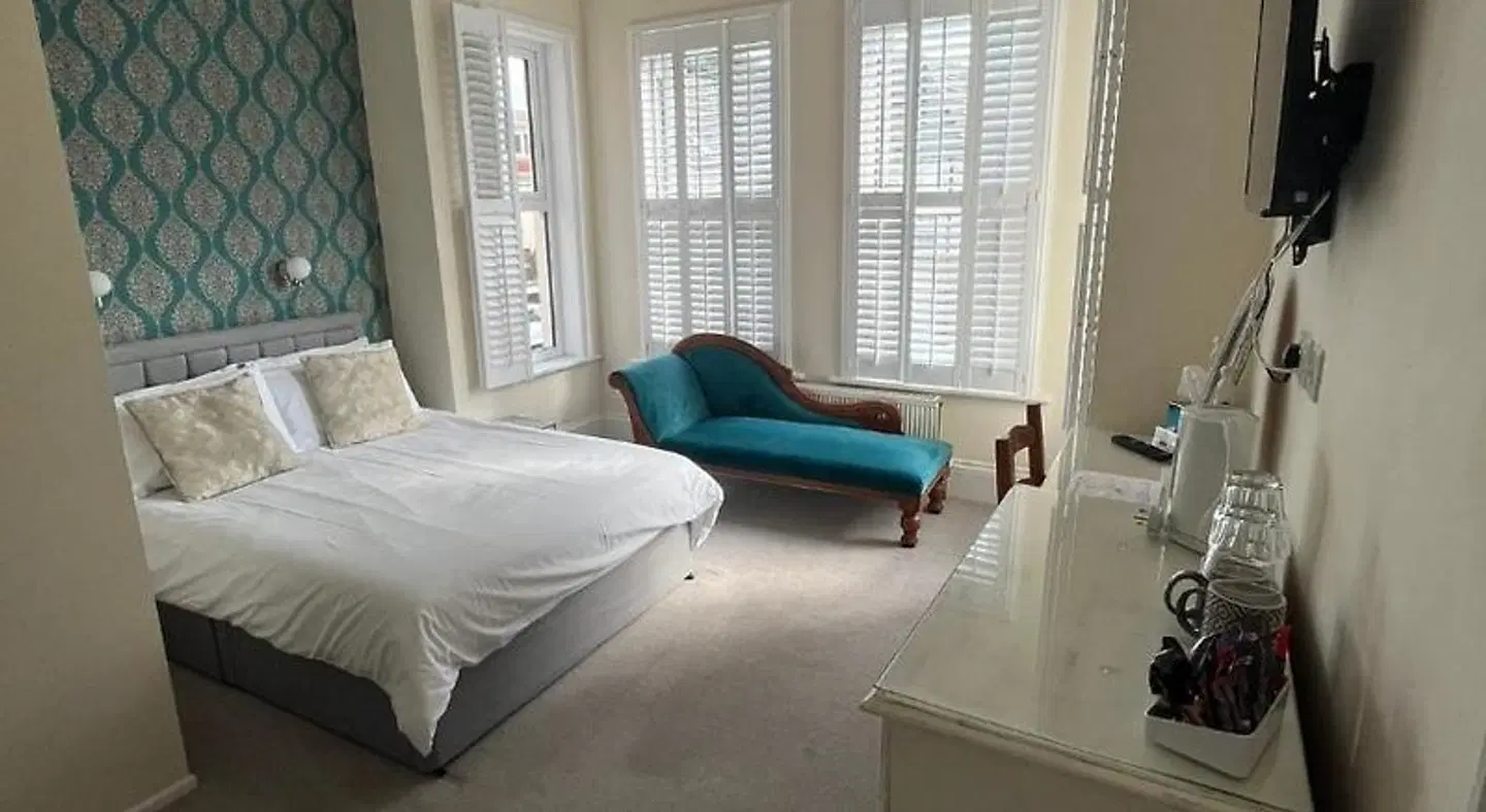HOTEL 50 ROOM_EXAMPLE
