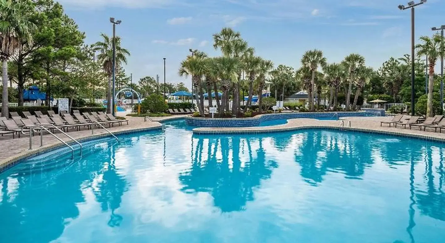 Sheraton Broadway Resort Villas OUTDOOR_POOL