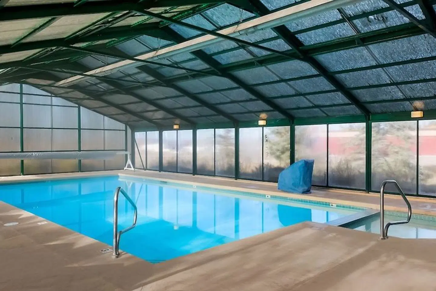 The Inn at Tomichi Village Hallenbad