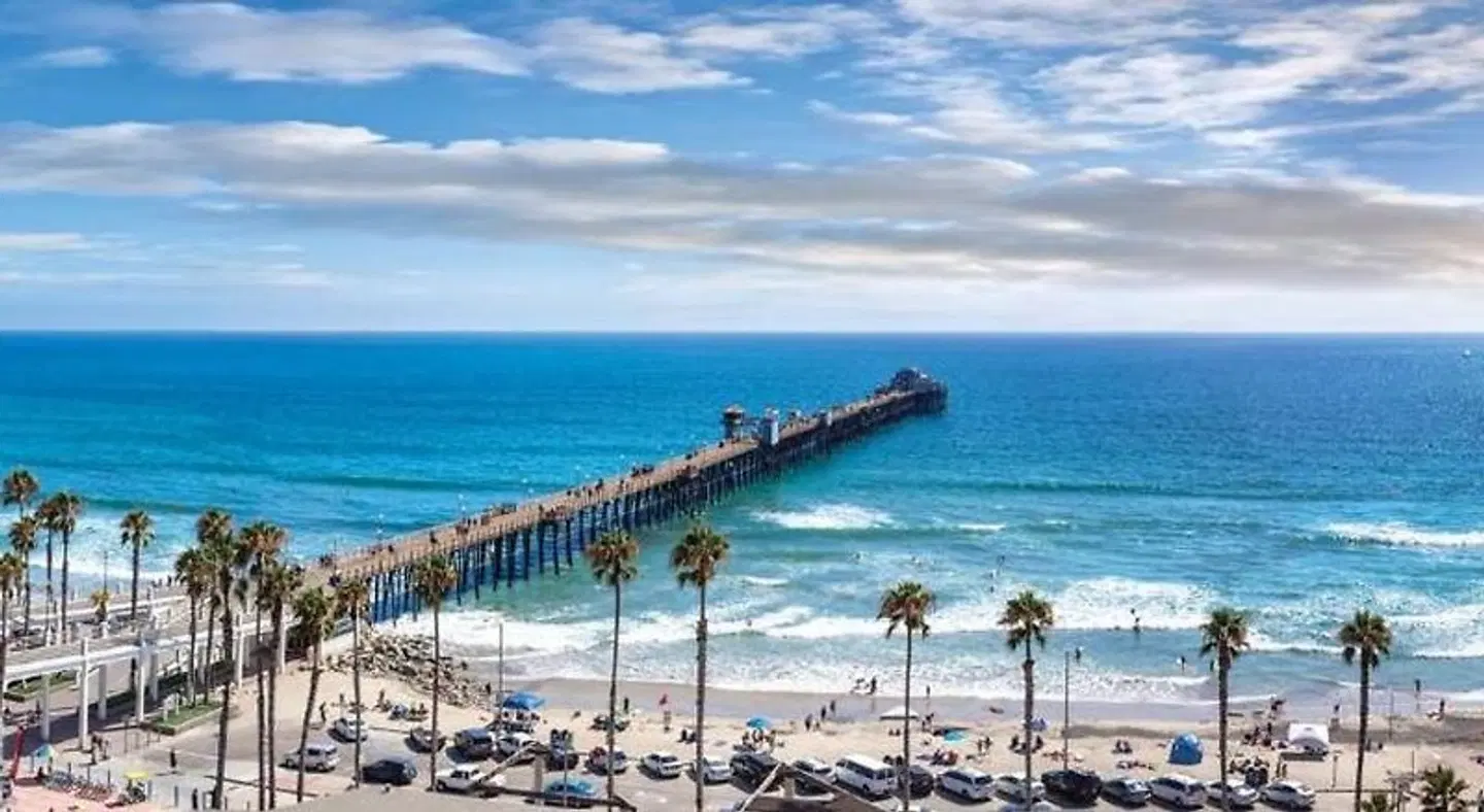 Wyndham Oceanside at the Pier Strand
