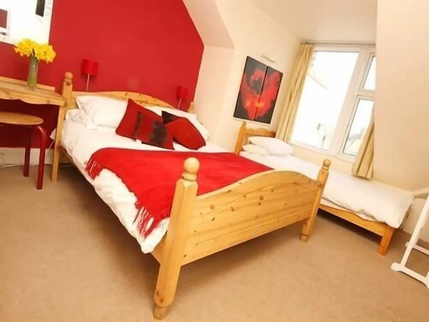 St Breca ROOM_EXAMPLE