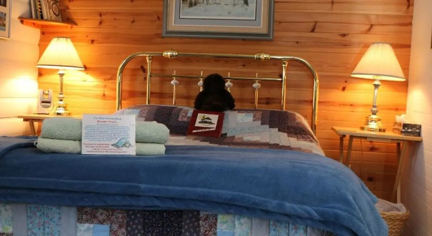 Sunny Rock Bed & Breakfast ROOM_EXAMPLE