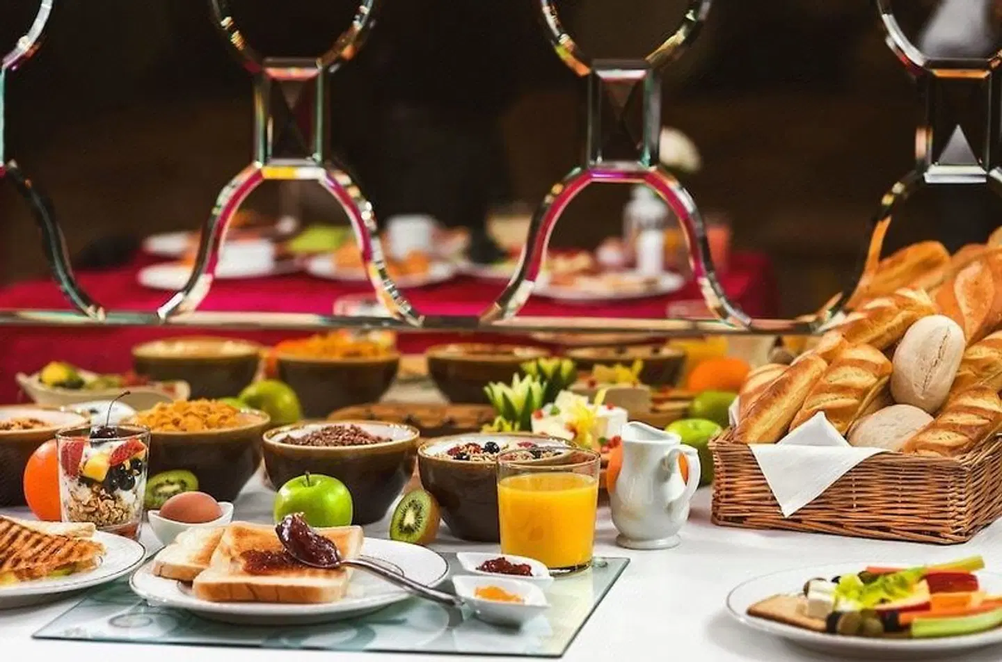 Grand Sapphire Hotel & Banqueting Restaurant