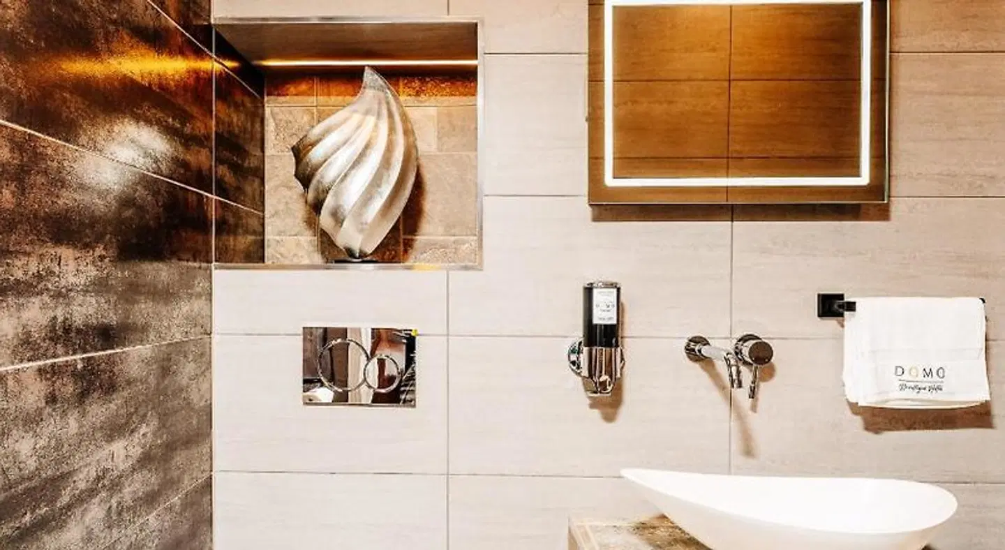 Domo Boutique Hotel Badezimmer