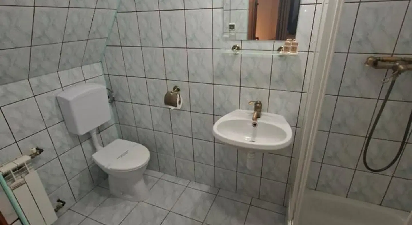 Hostel & Apartments u Florka 2 Badezimmer