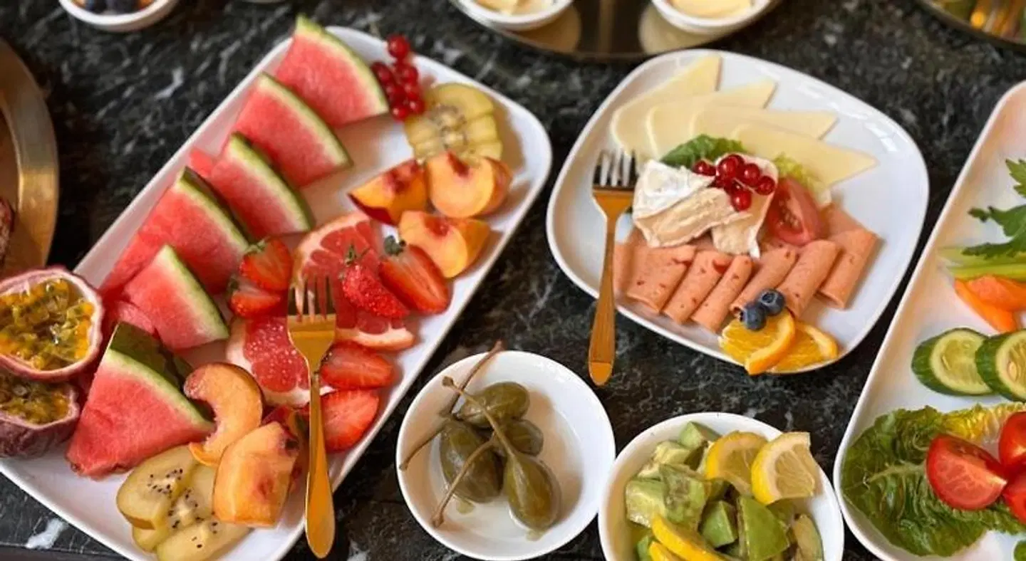 Lux Restaurant