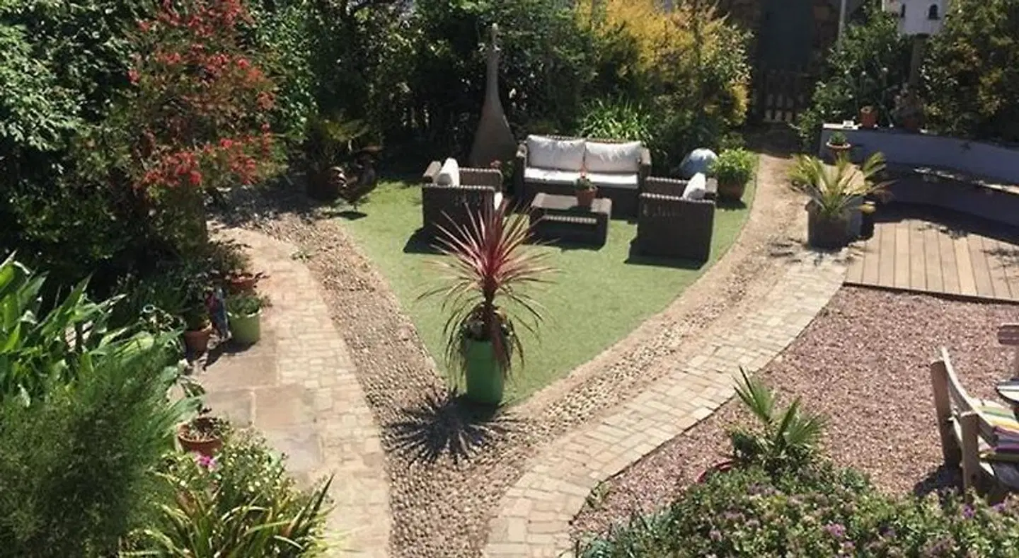 Western House Garten