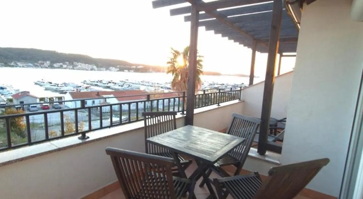 Guest House Galeb Terrasse