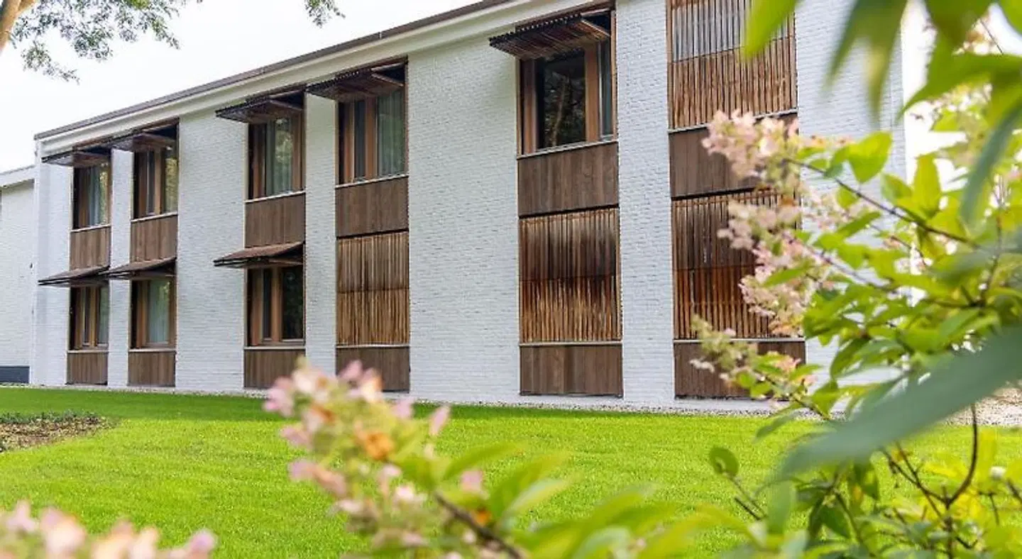 Mennorode EXTERIOR