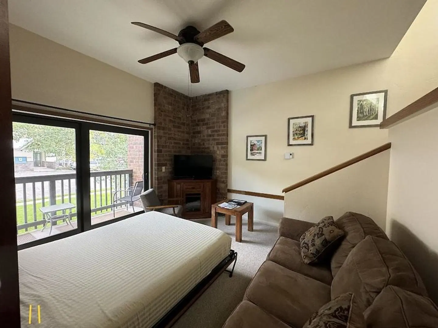 Shadow Mountain Lodge ROOM_EXAMPLE