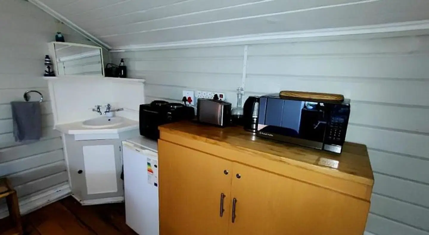 Swiss Cottage Guest House SPORTS_AND_LEISURE