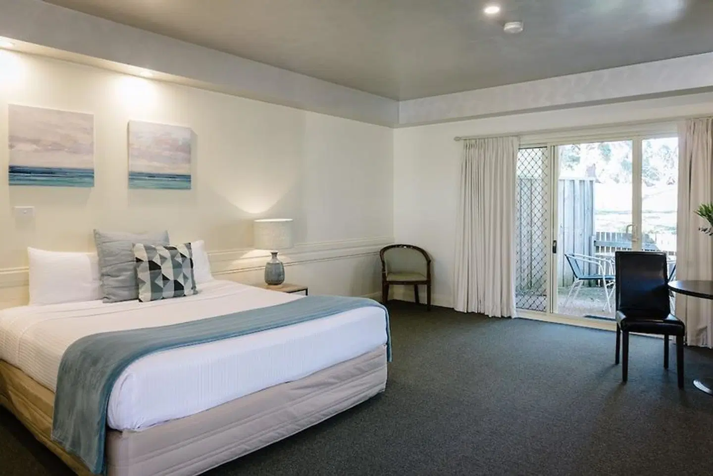 Fairways Resort ROOM_EXAMPLE