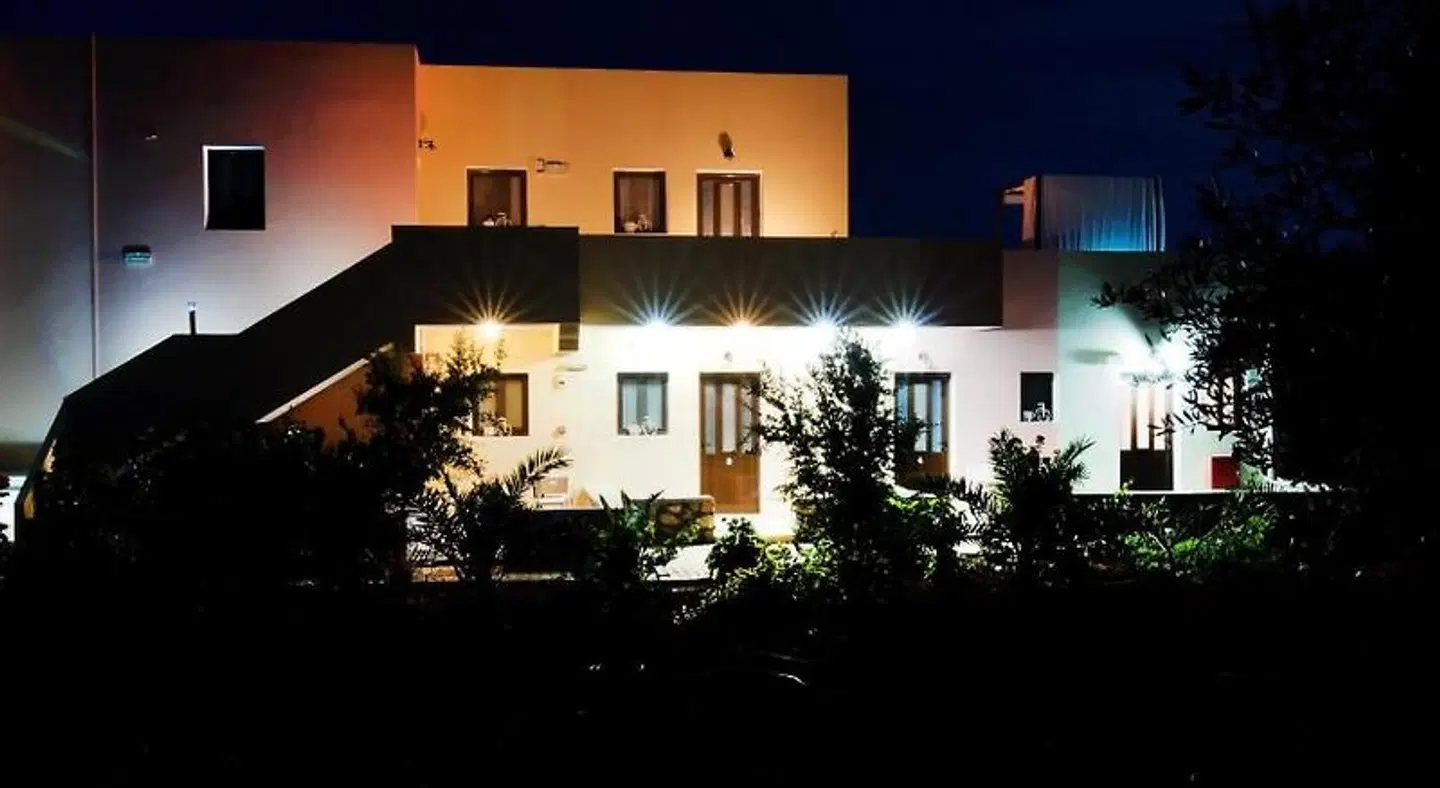 Miraluna Hotel EXTERIOR