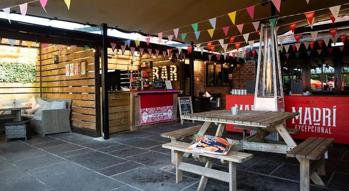 Tollemache Arms SPORTS_AND_LEISURE