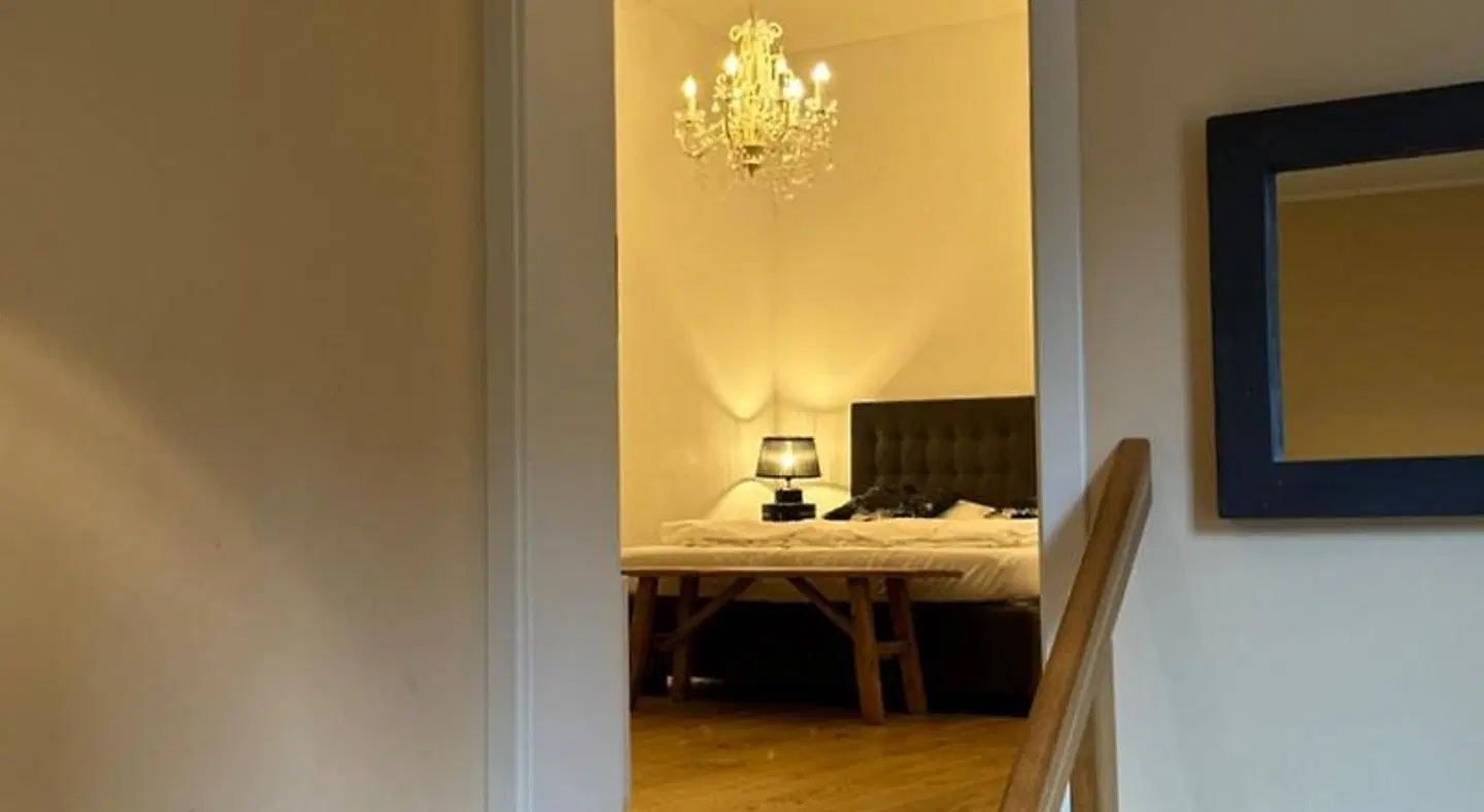 Six! Eat Work Sleep ROOM_EXAMPLE