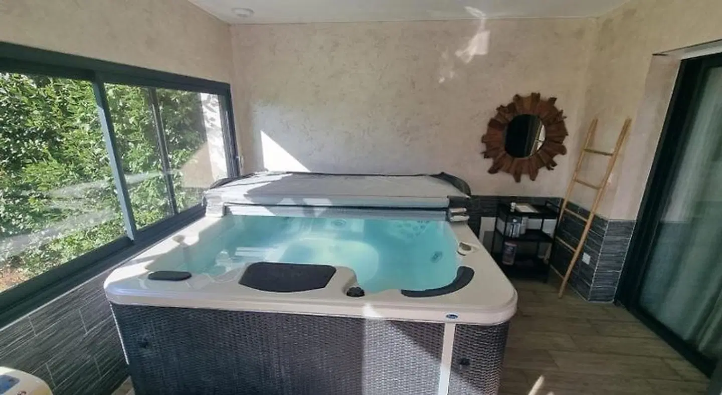 Villa secret de campagne HEALTH_BEAUTY