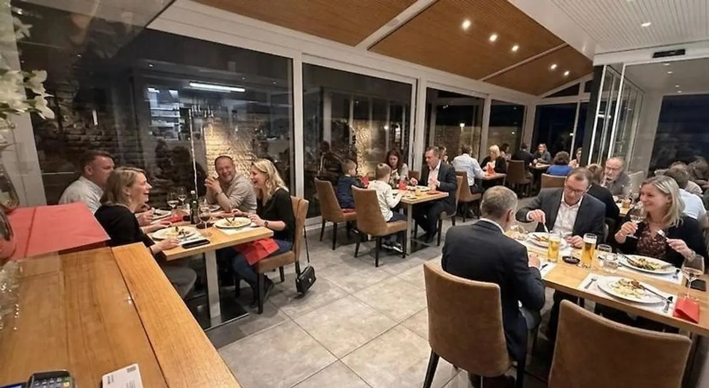 Hotel Enjoy Restaurant