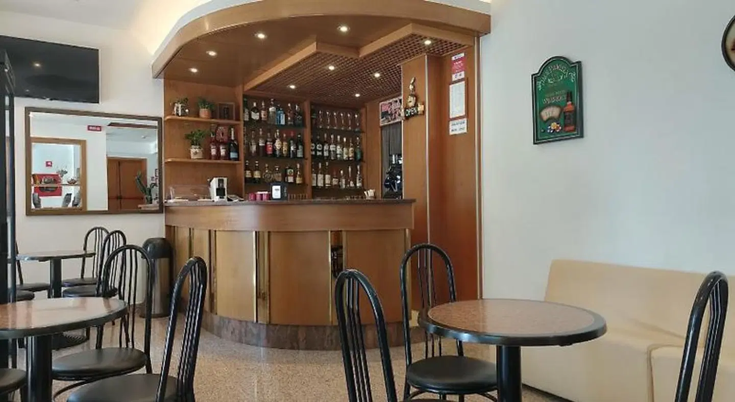 Hotel Anna Bar