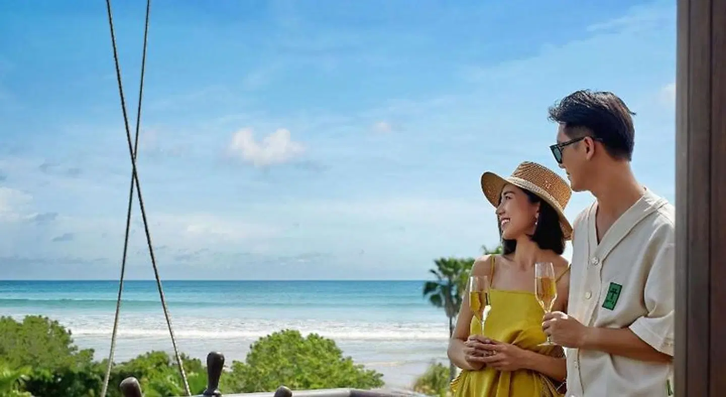 Mövenpick Resort Phan Thiet PEOPLE