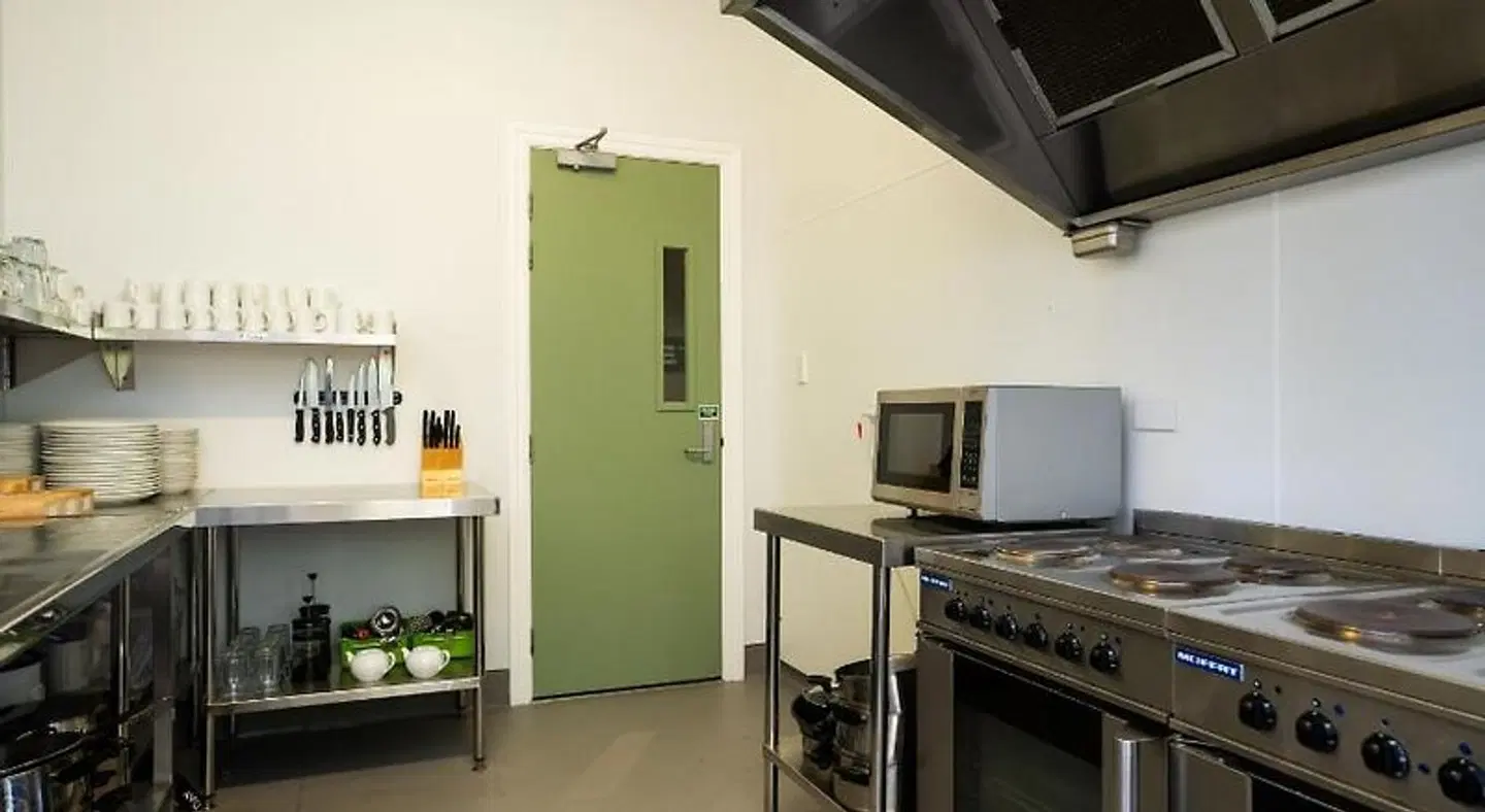 YHA Christchurch ROOM_EXAMPLE