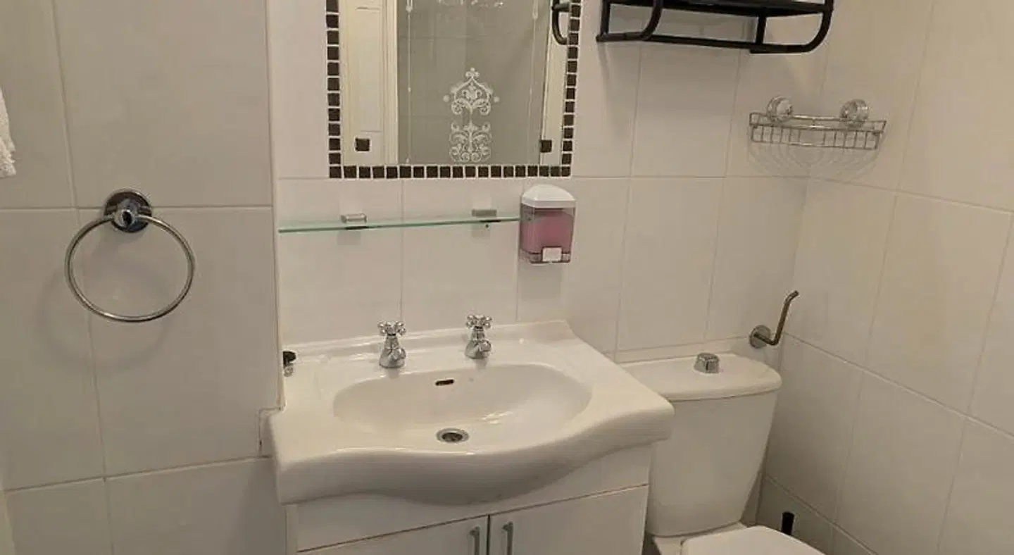 Del-Mar Hotel Badezimmer