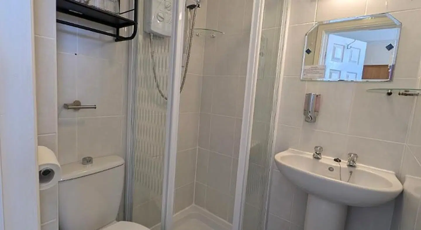 Del-Mar Hotel Badezimmer