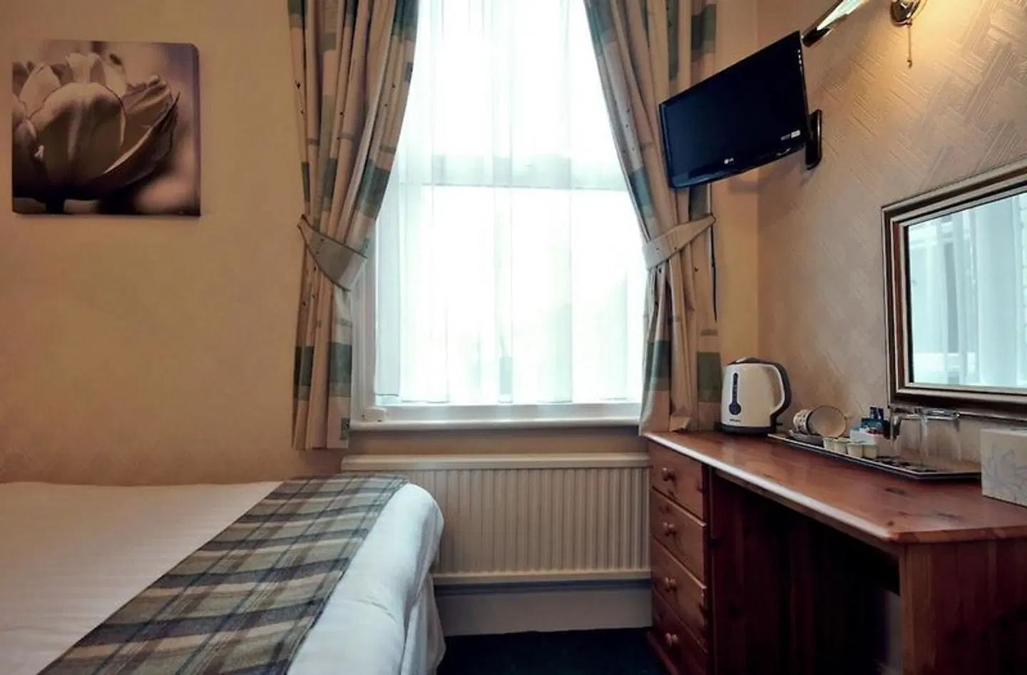 St Mary's Guest House ROOM_EXAMPLE