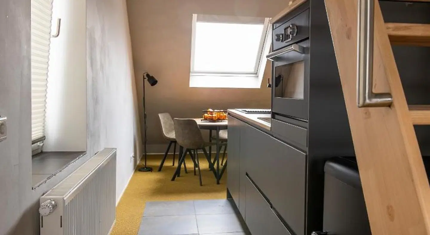 Rebeige ROOM_EXAMPLE